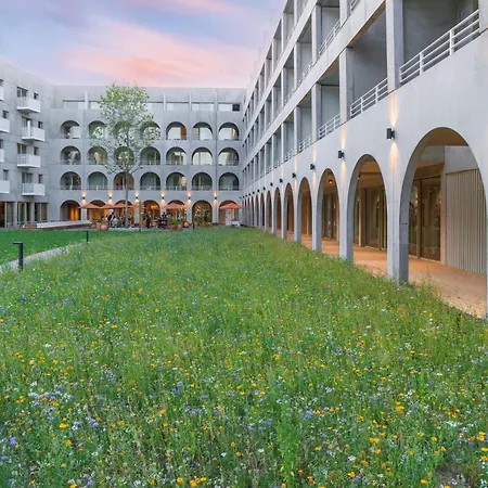 Babel Community Lille - D'ascq Hotel 4*