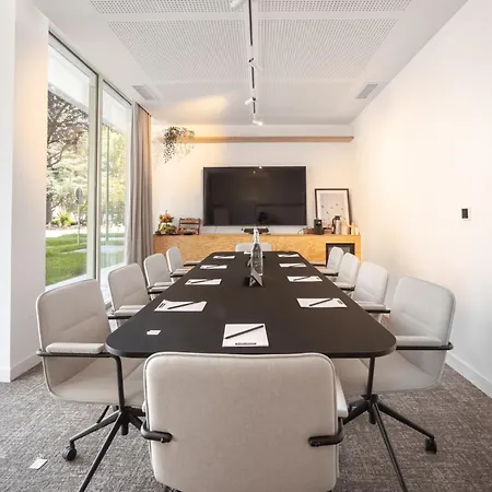 Babel Community Lille - D'ascq 4*
