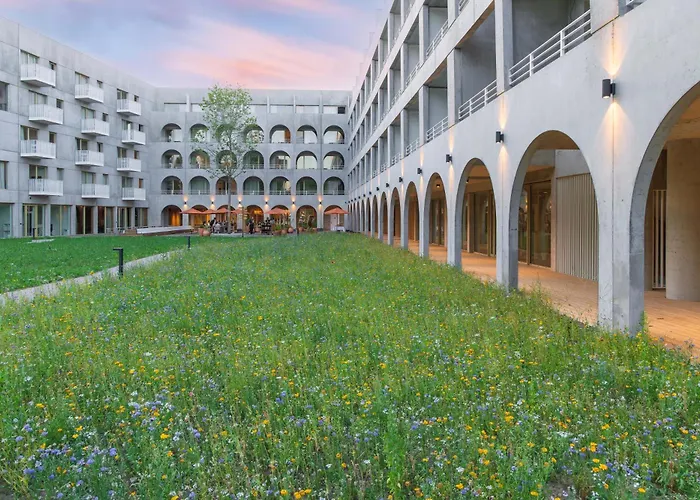 Babel Community Lille - D'ascq Otel 4*